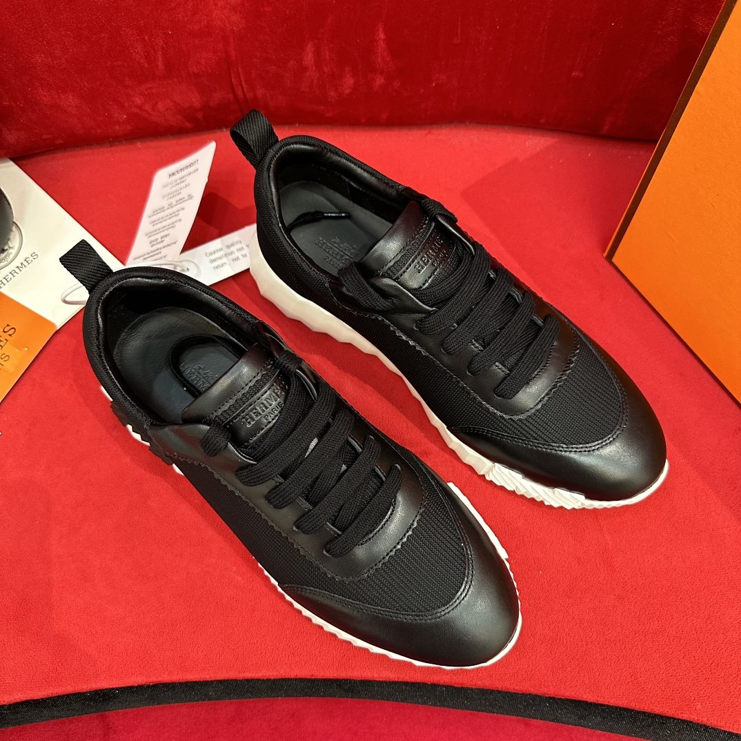 1000018407.jpg Hermès Sneakers - Image 1