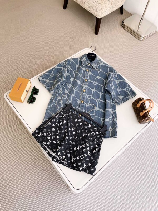 Louis Vuitton 2024 New Clothes