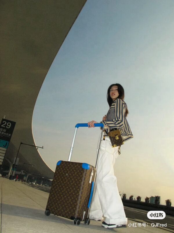 LV Horizon Unisex Travel Bag