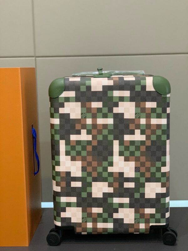 LV Horizon Unisex Travel Bag