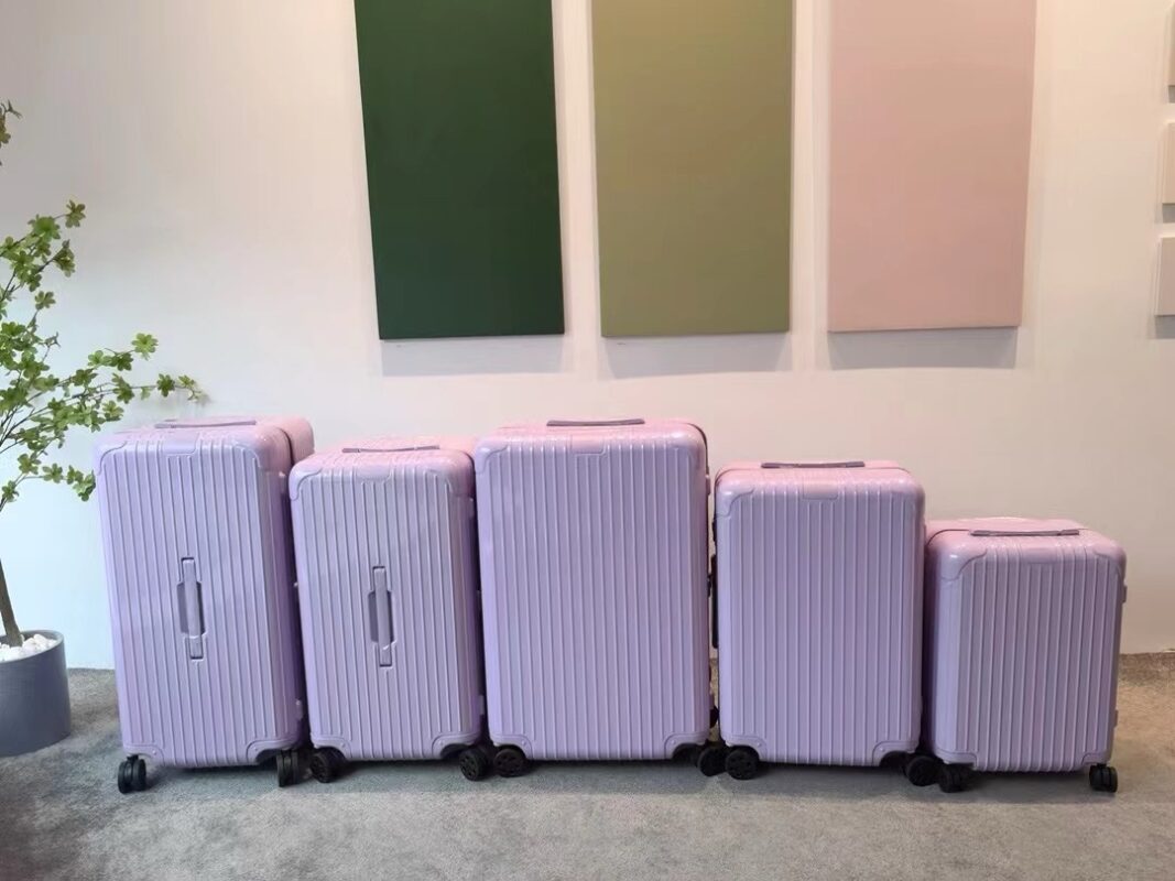 Rimowa Essential Check-In