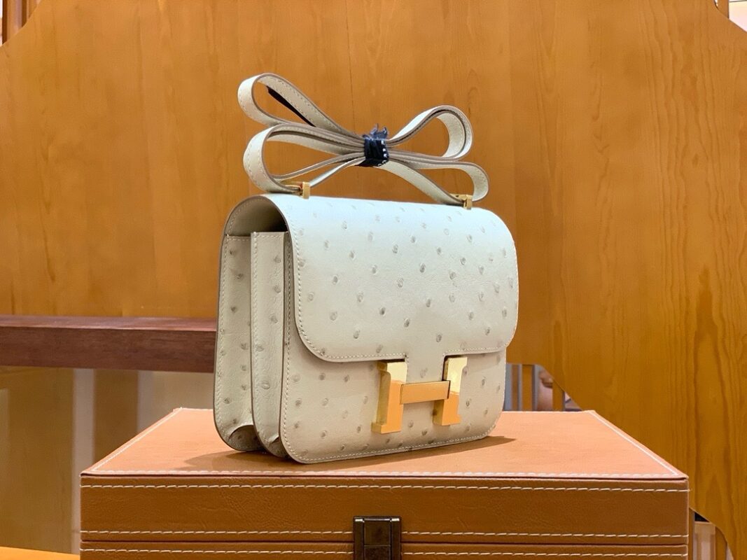 Constance 18 Ostrich