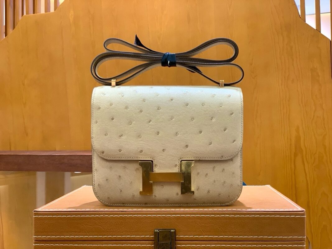 Constance 18 Ostrich