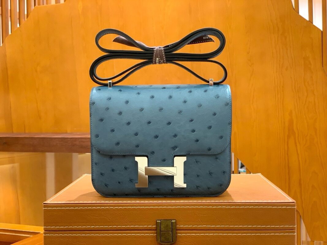 Constance 18 Ostrich