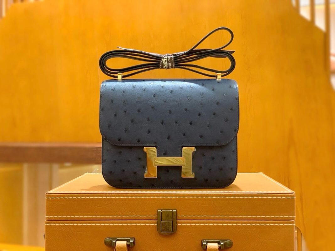 Constance 18 Ostrich