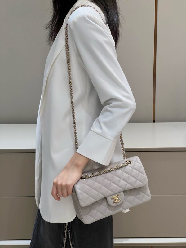 Chanel CF Small 23cm Caviar Dove Grey