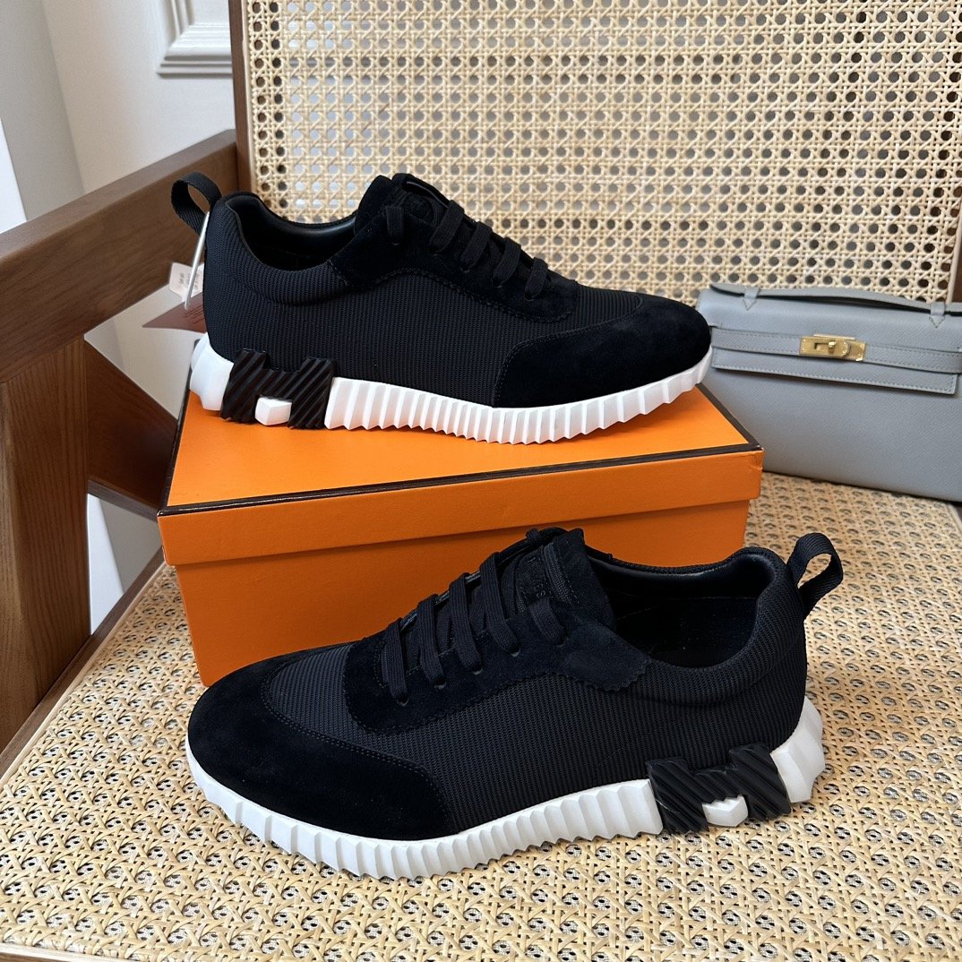 1000020431.jpg Hermes Sneakers - Image 1