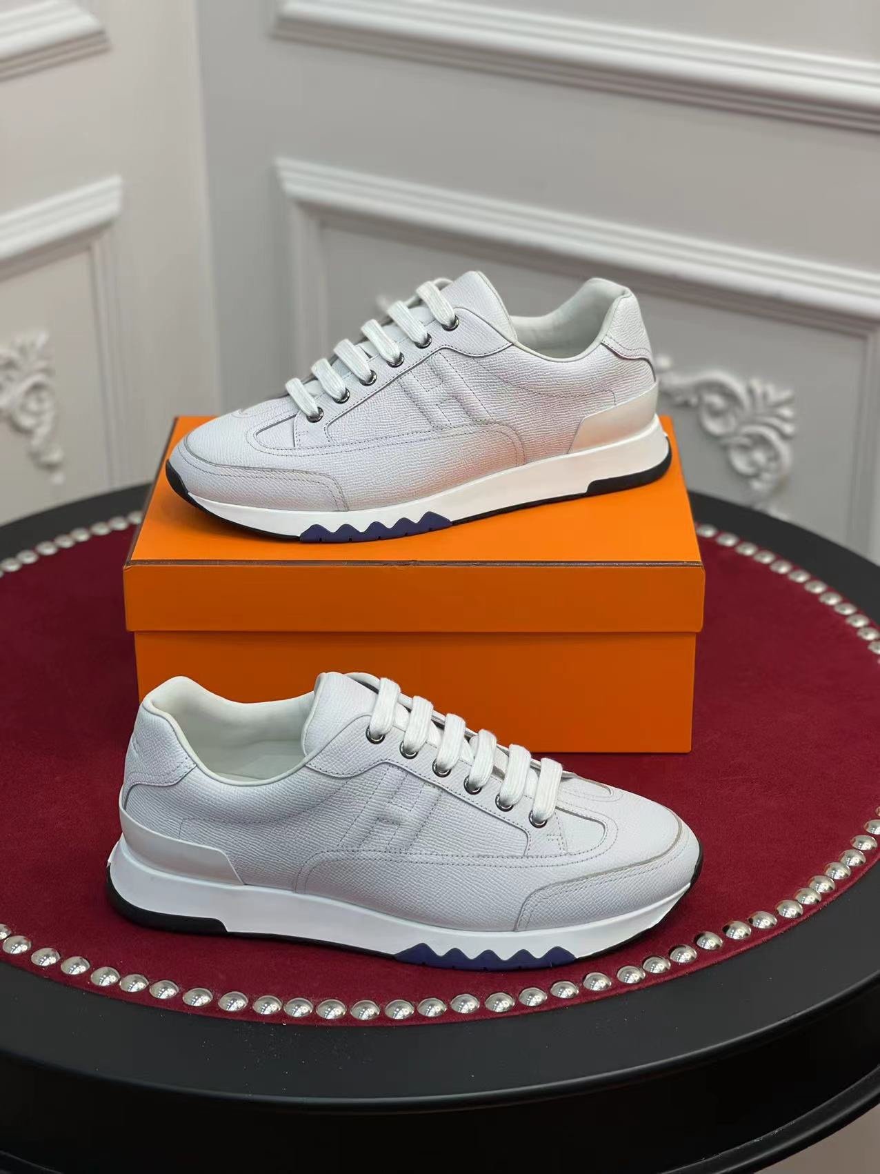 1000020749.jpg Hermès Sneakers - Image 1