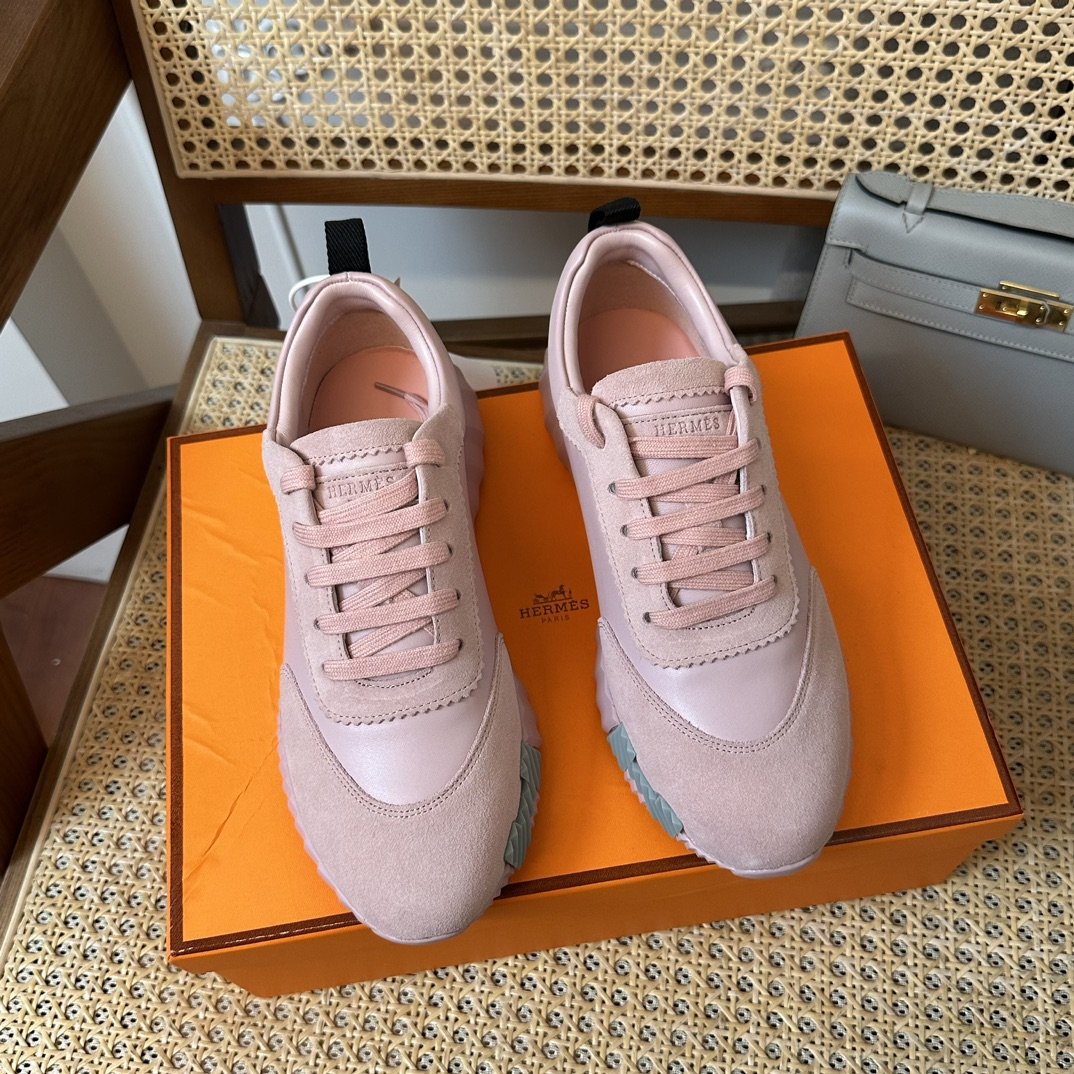 1000021194.jpg Hermes Sneakers - Image 1
