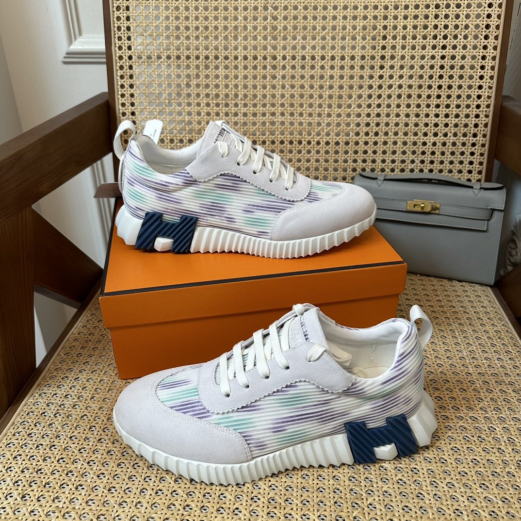 1000021513.jpg Hermès Sneakers - Image 1