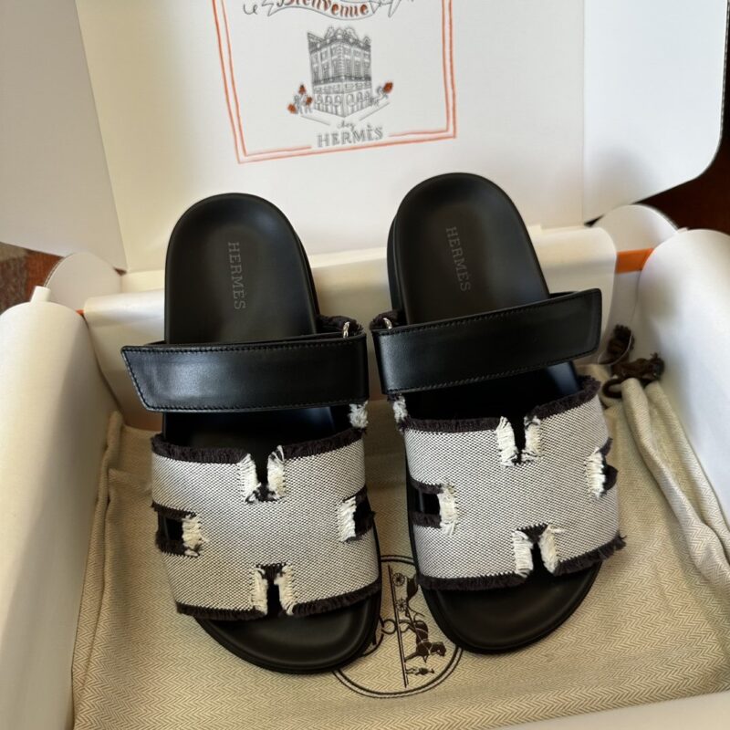 Hermès Chypre Sandals
