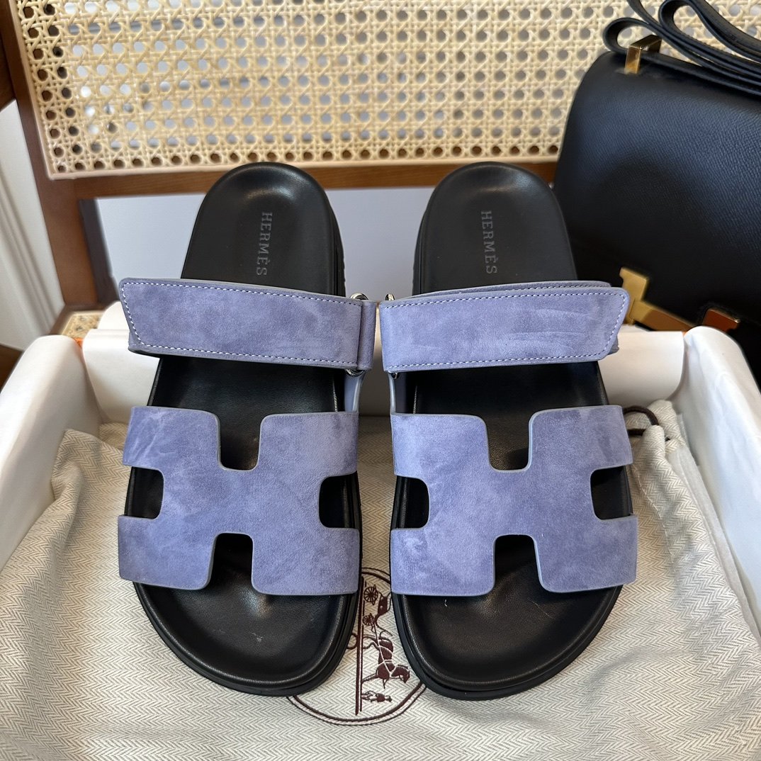 1000022388.jpg Hermès Chypre Sandals - Image 1