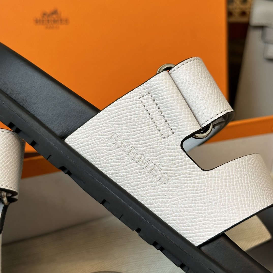Hermès Chypre Sandals - Image 2