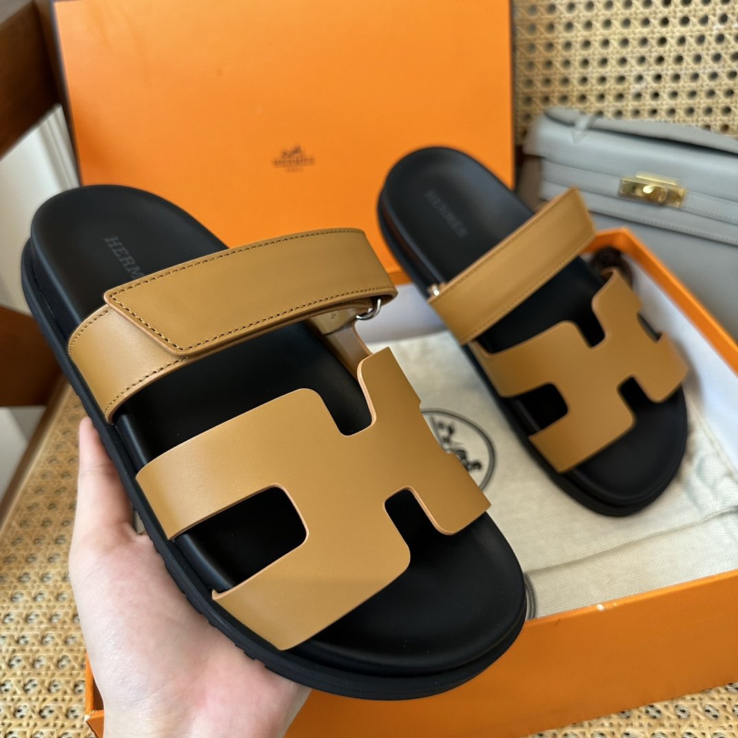 Hermès Chypre Sandals - Image 6
