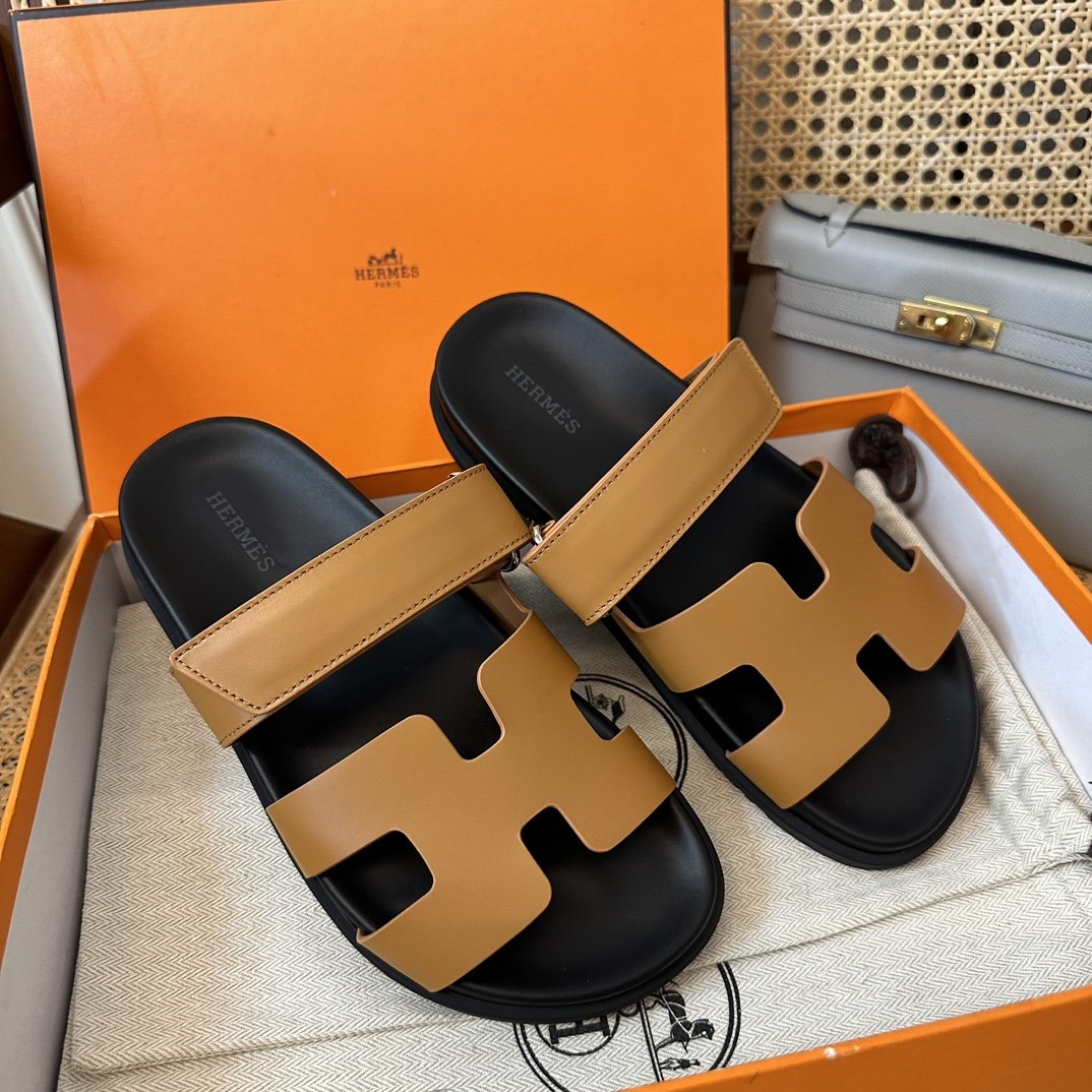 Hermès Chypre Sandals - Image 4