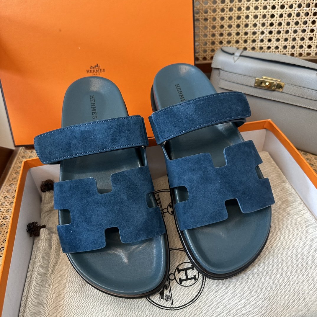 1000022736.jpg Hermès Chypre Sandals - Image 1