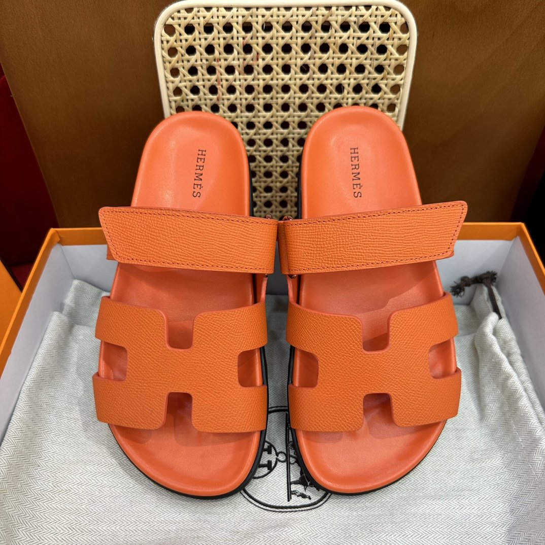 1000022752.jpg Hermès Chypre Sandals - Image 1
