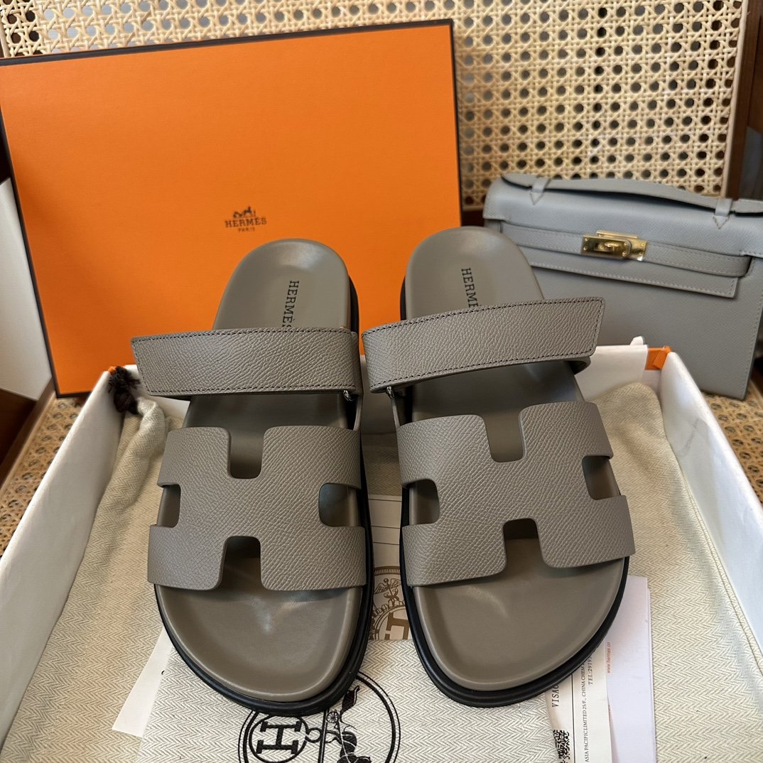 1000023561.jpg Hermès Chypre Sandals - Image 1