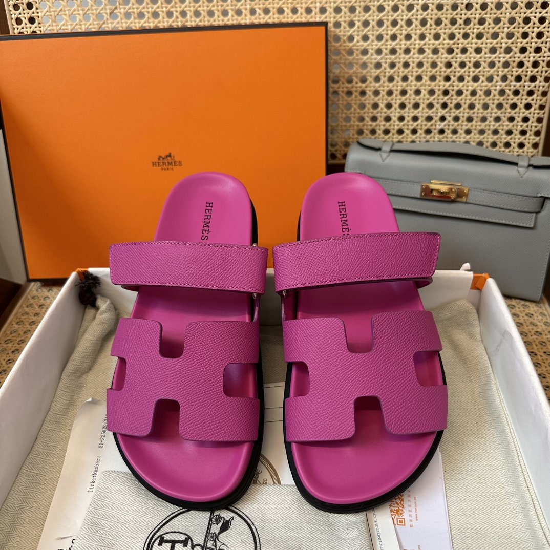 1000023956.jpg Hermès Chypre Sandals - Image 1