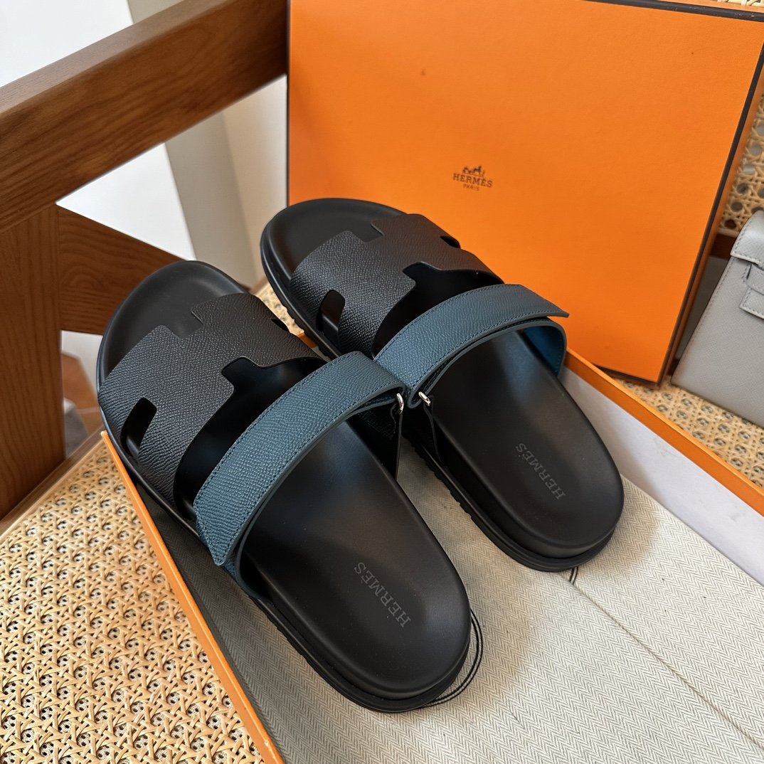 Hermès Chypre Sandals - Image 3