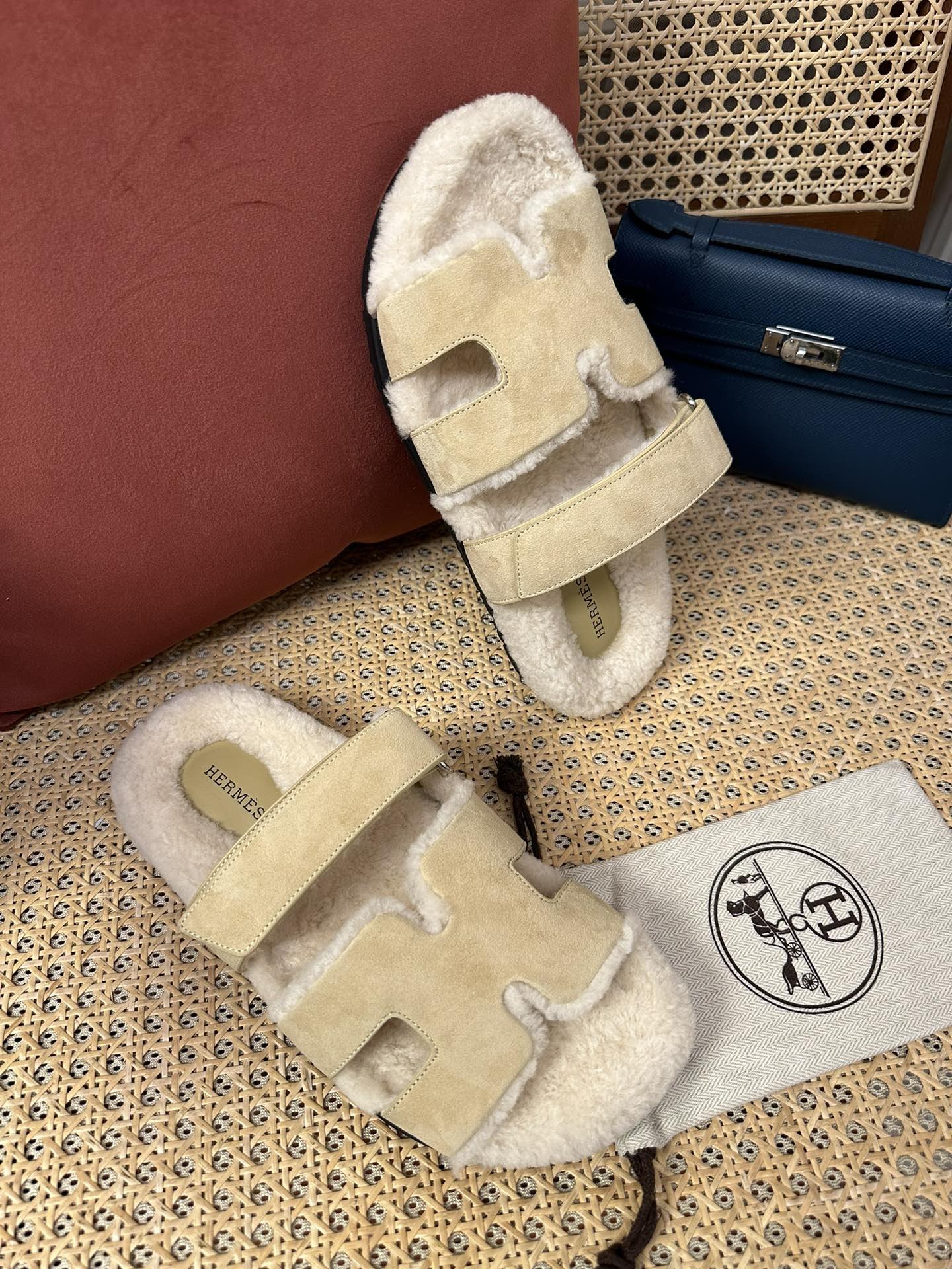 Hermès Chypre Sandals - Image 6