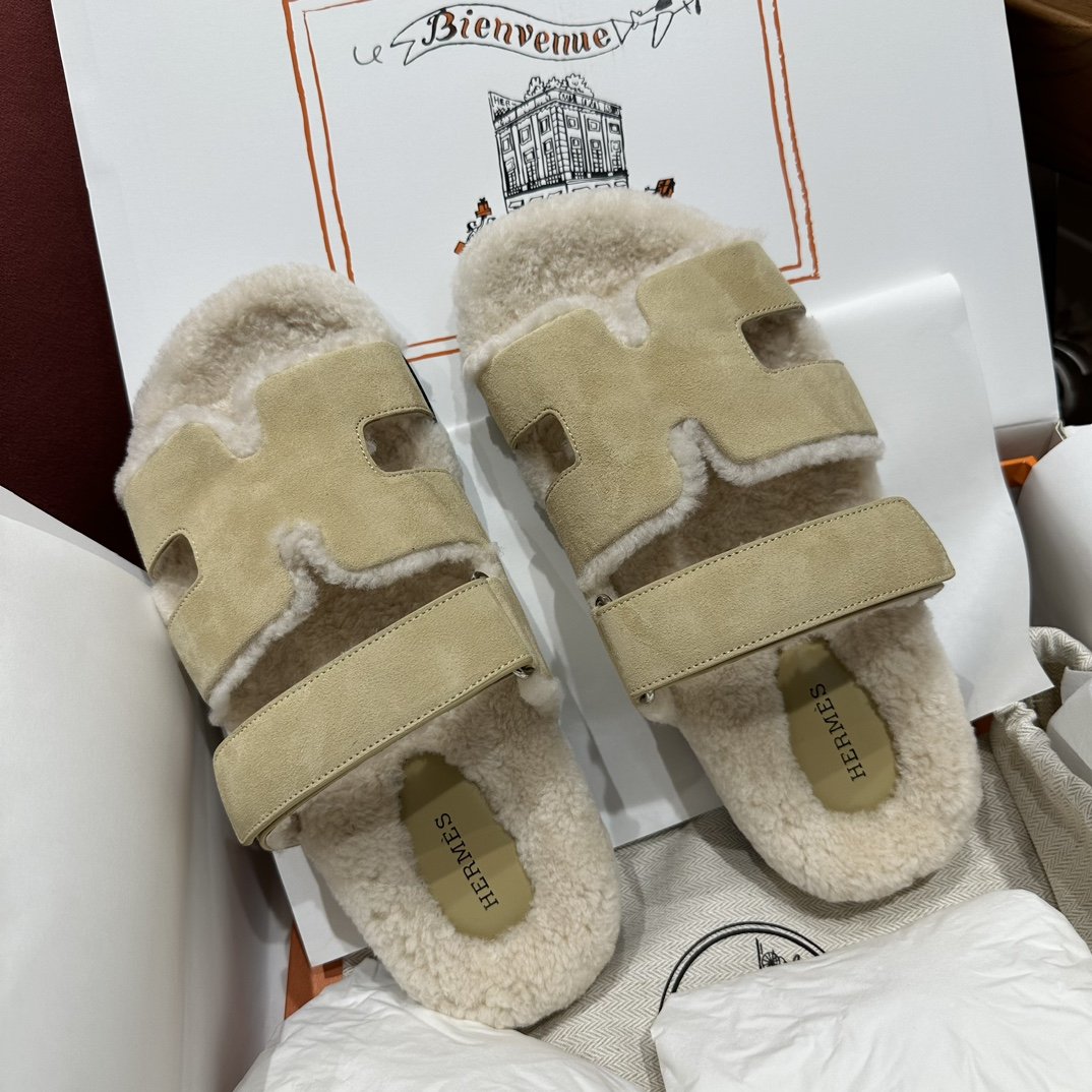 Hermès Chypre Sandals - Image 2