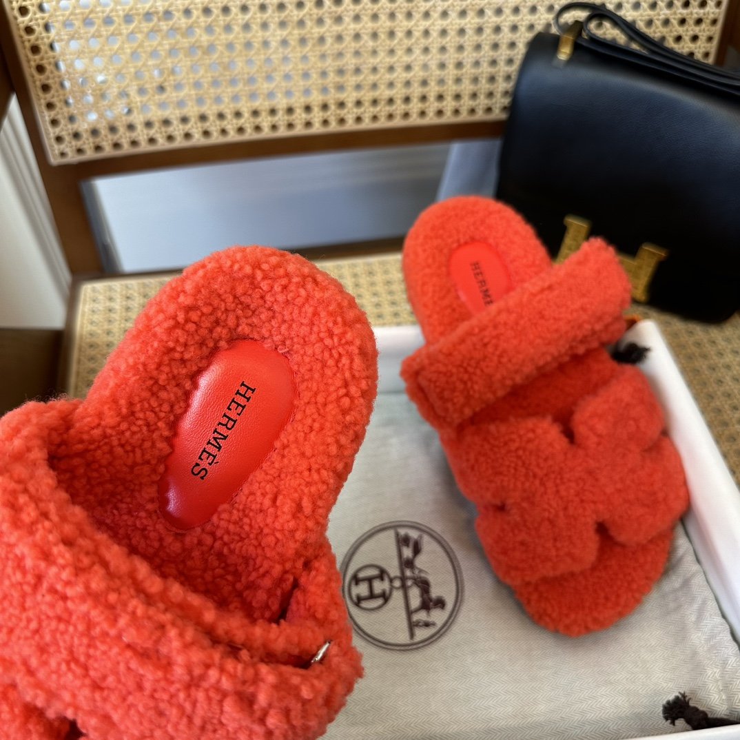 Hermès Chypre Sandals - Image 6