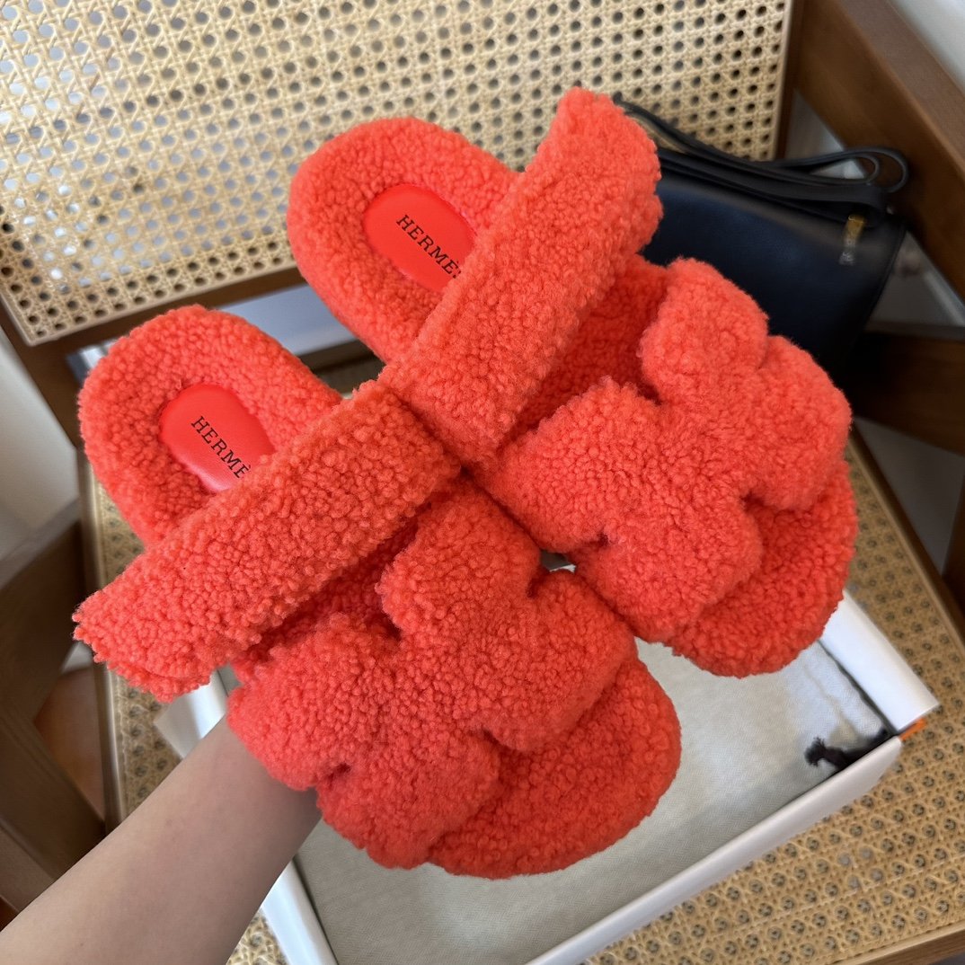 Hermès Chypre Sandals - Image 3