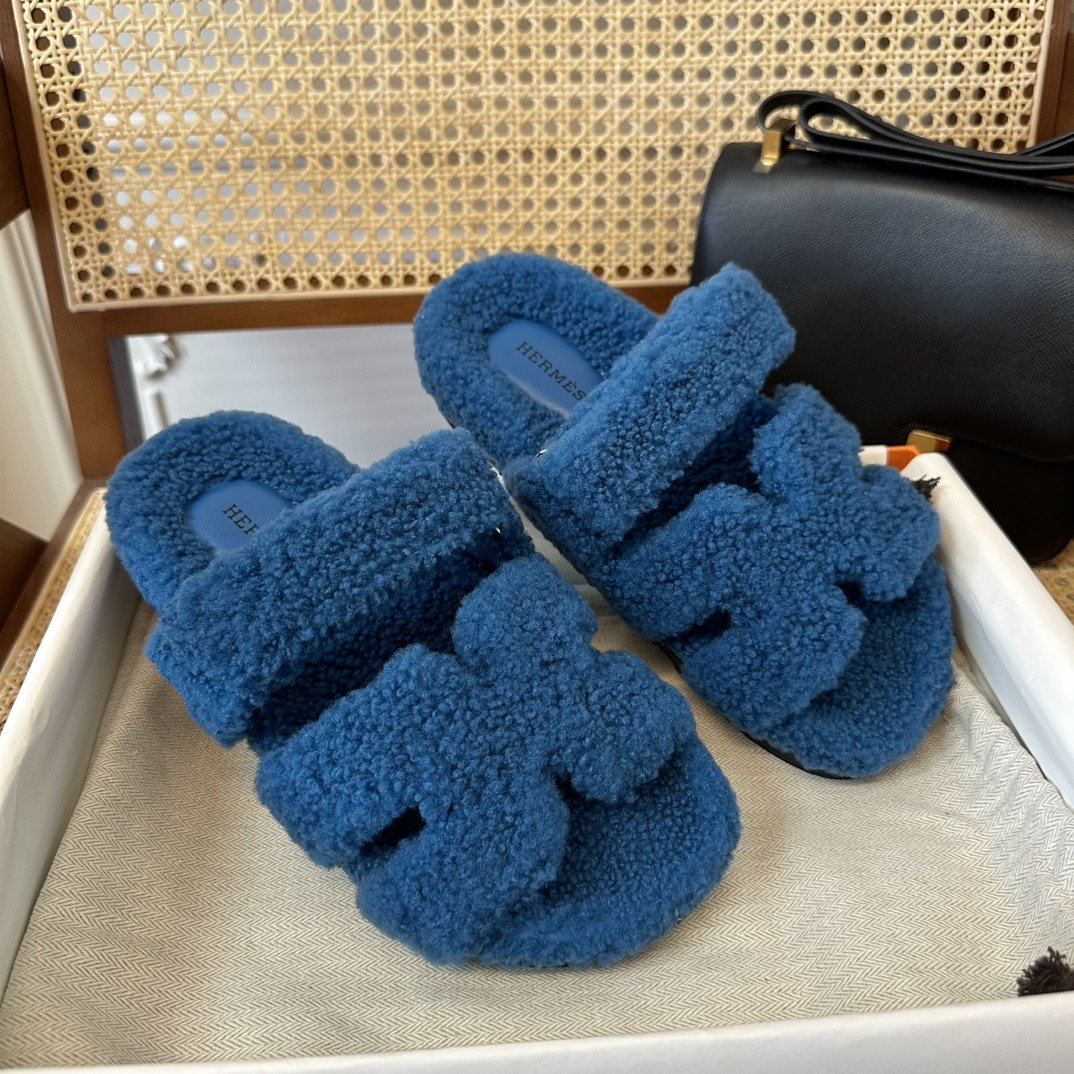 Hermès Chypre Sandals - Image 5