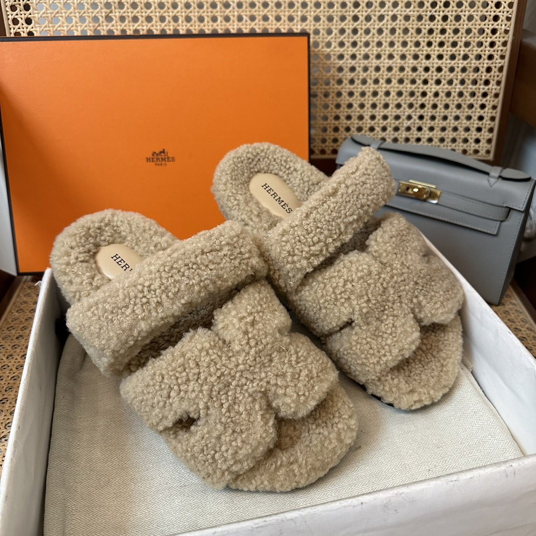 Hermès Chypre Sandals - Image 6