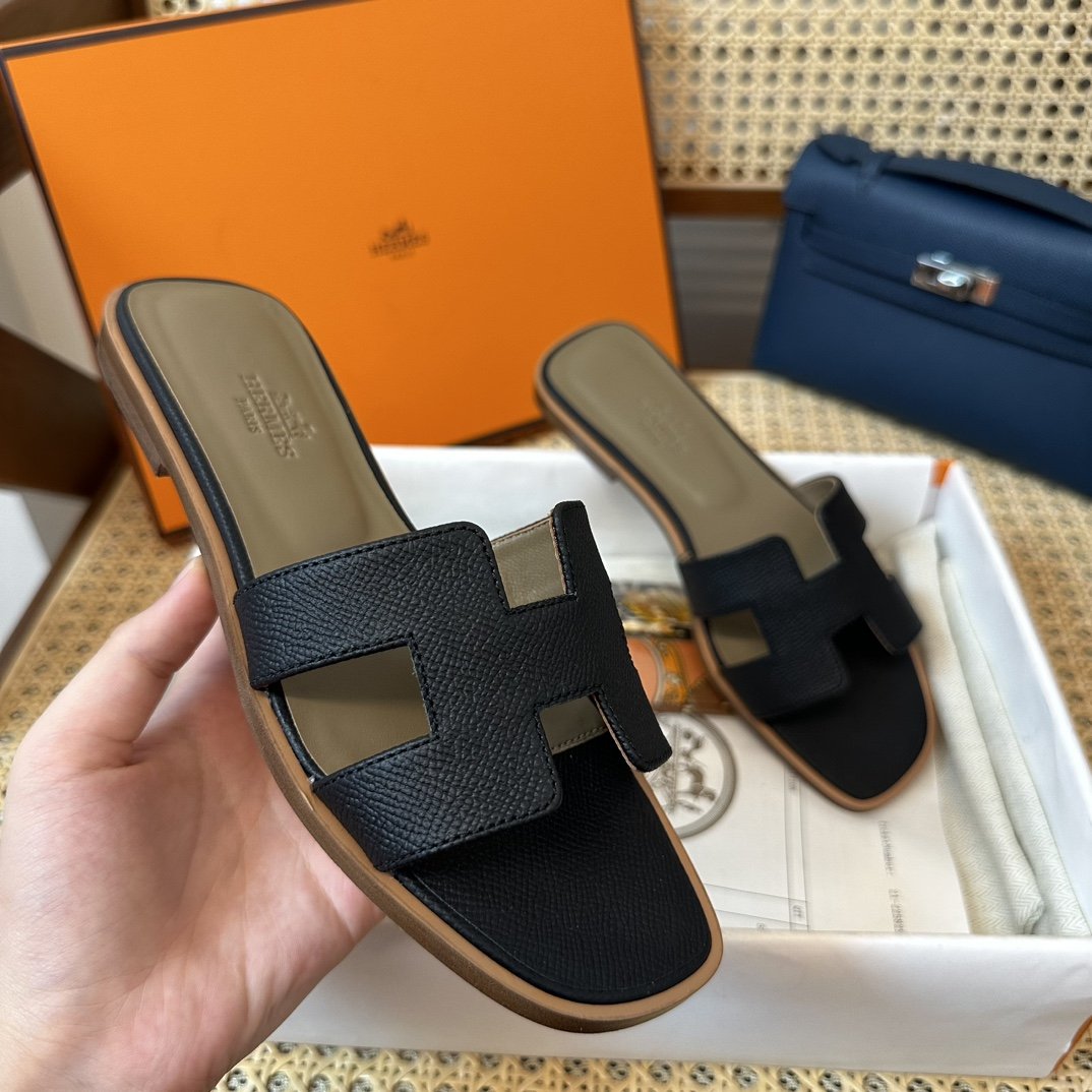 Hermes Oran Sandals Epsom - Image 7