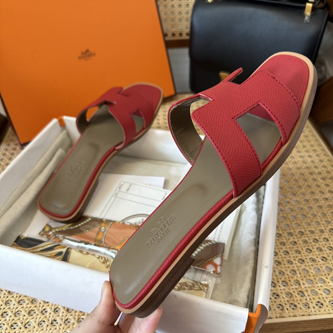 Hermes Oran Sandals Epsom - Image 2