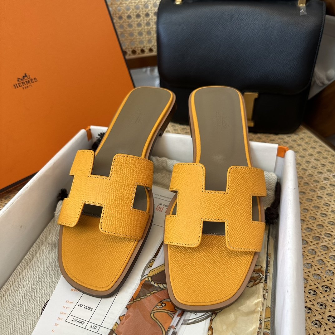 Hermes Oran Sandals Epsom - Image 4