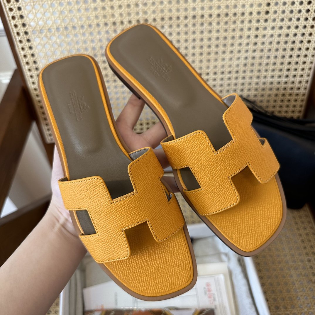 Hermes Oran Sandals Epsom - Image 8