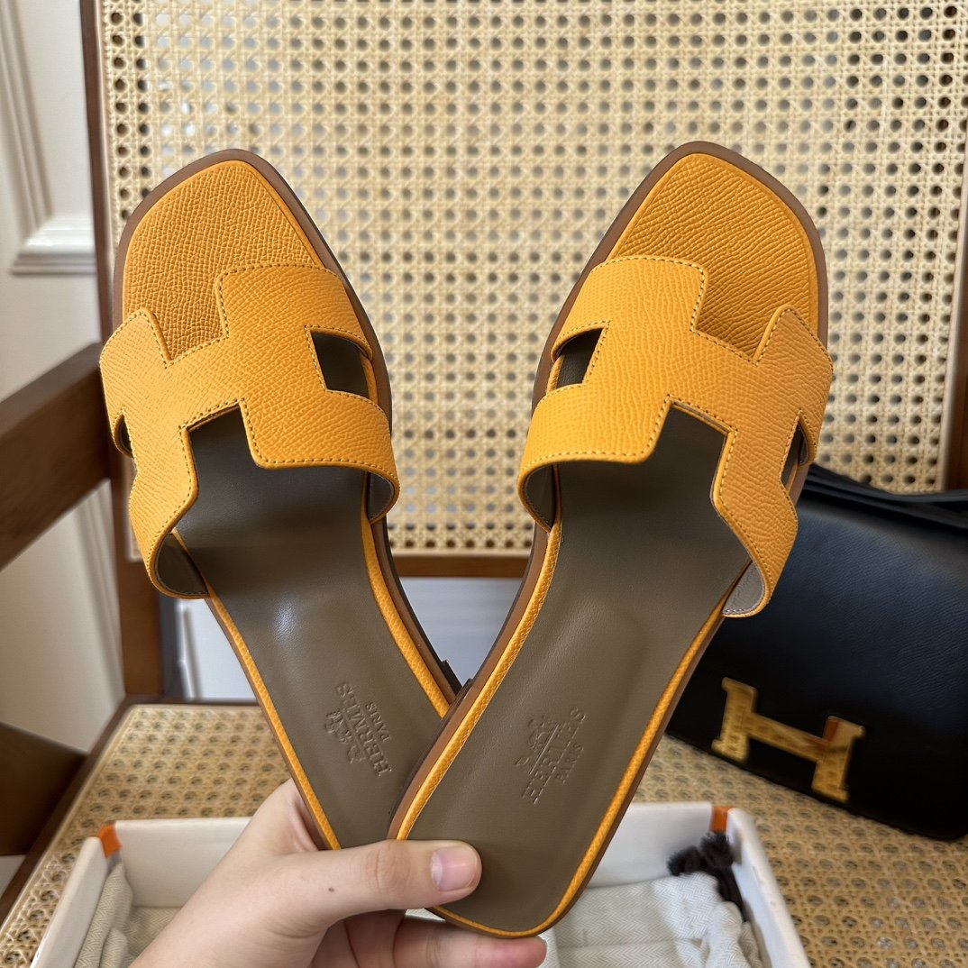 Hermes Oran Sandals Epsom - Image 6