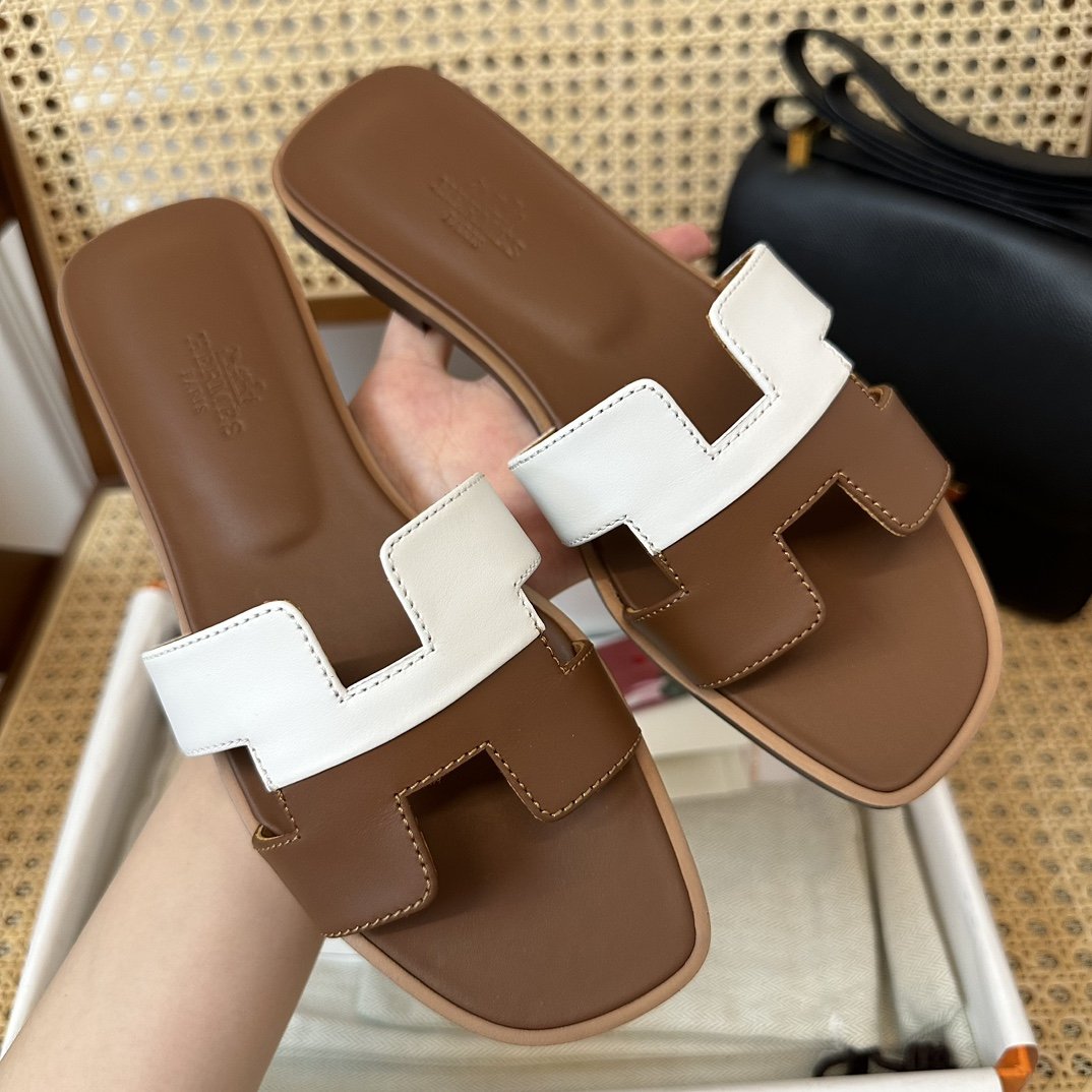 Hermès Sandals Swift Oran - Image 8