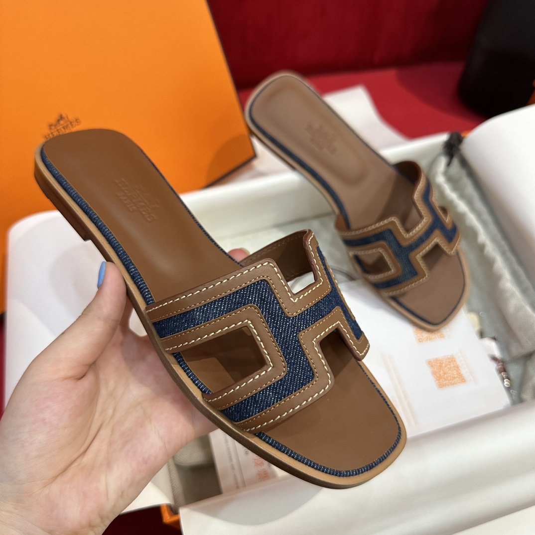 Hermès Sandals Swift Oran - Image 6