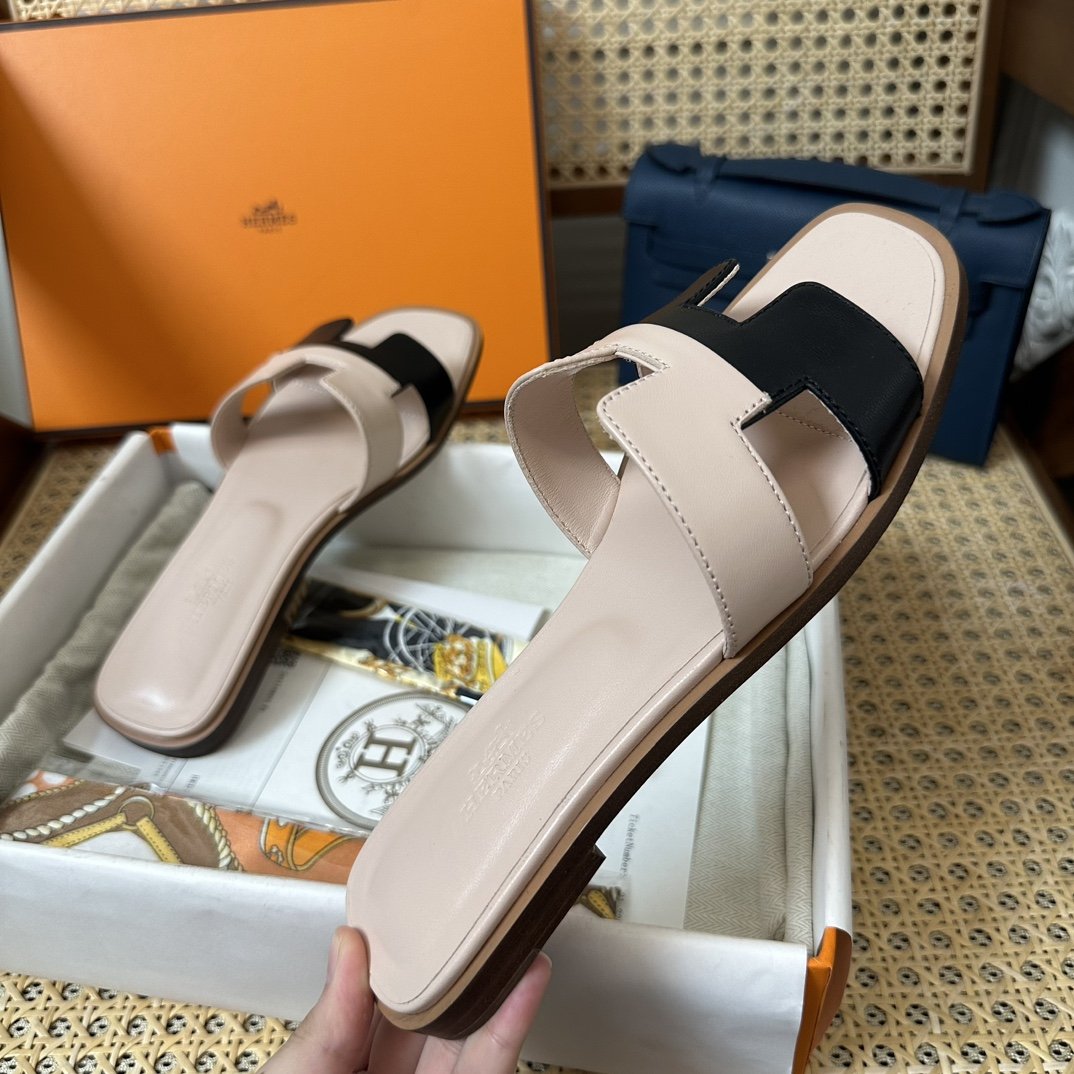 Hermès Sandals Swift Oran - Image 2