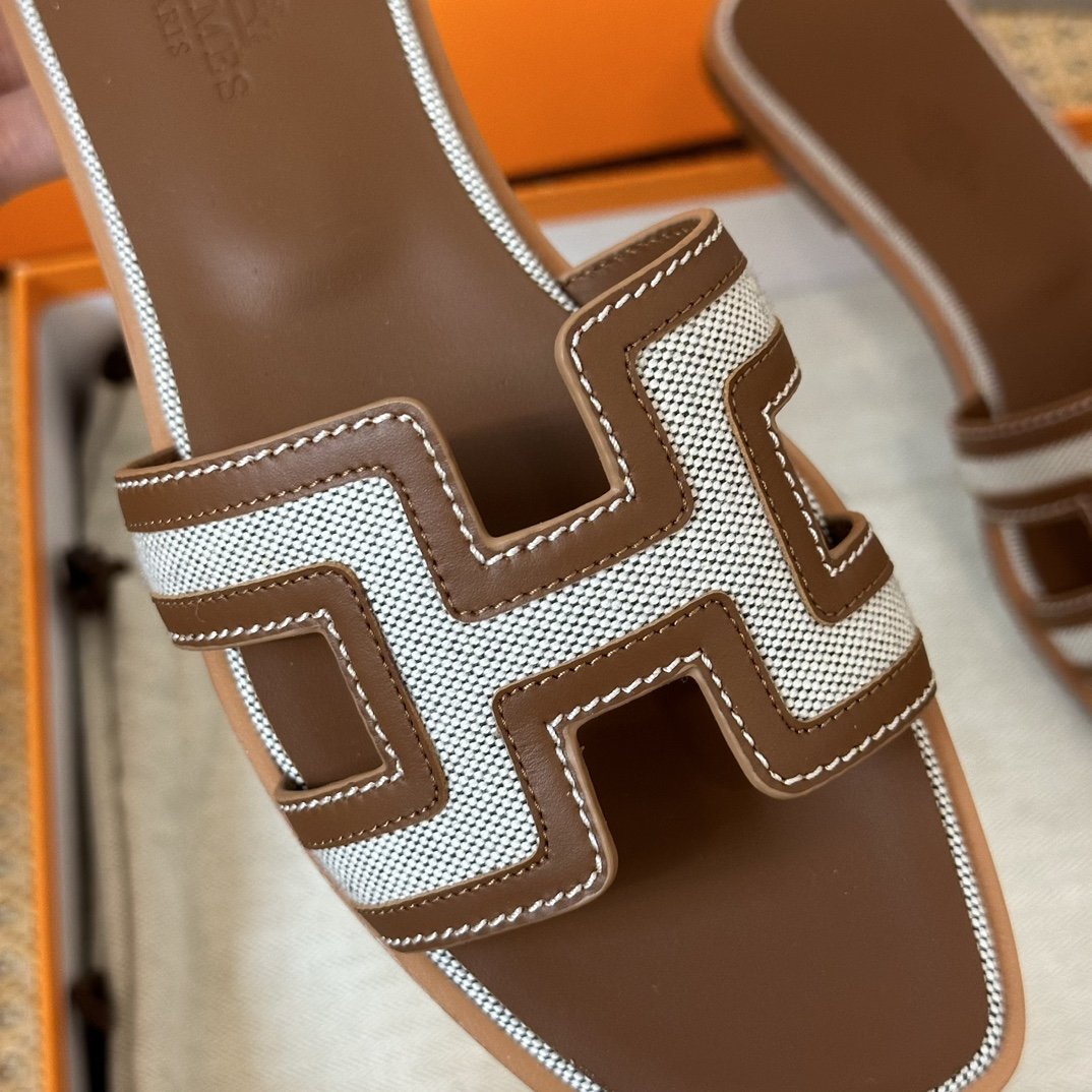 Hermès Sandals Swift Oran - Image 5