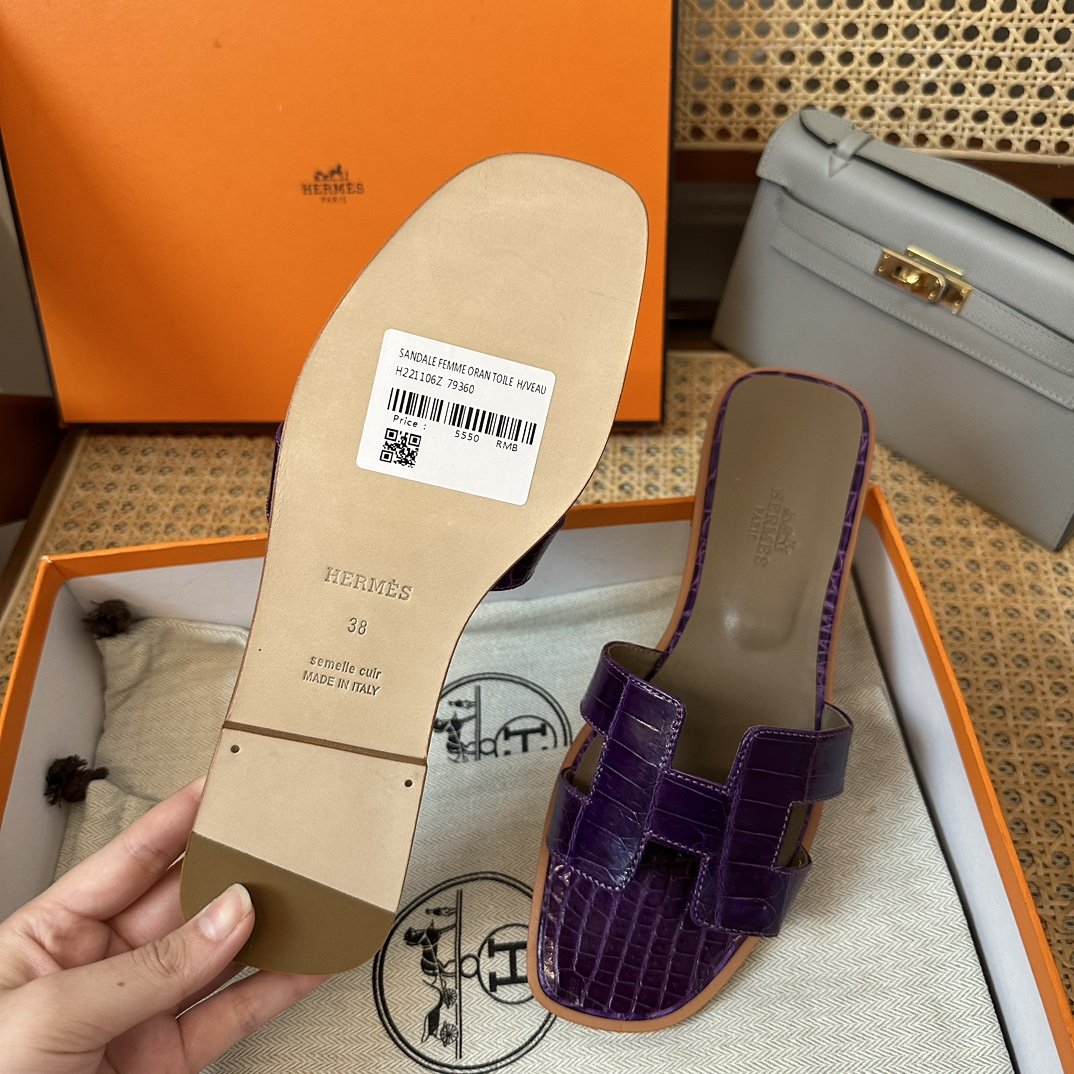 Hermès Croco Sandals - Image 3