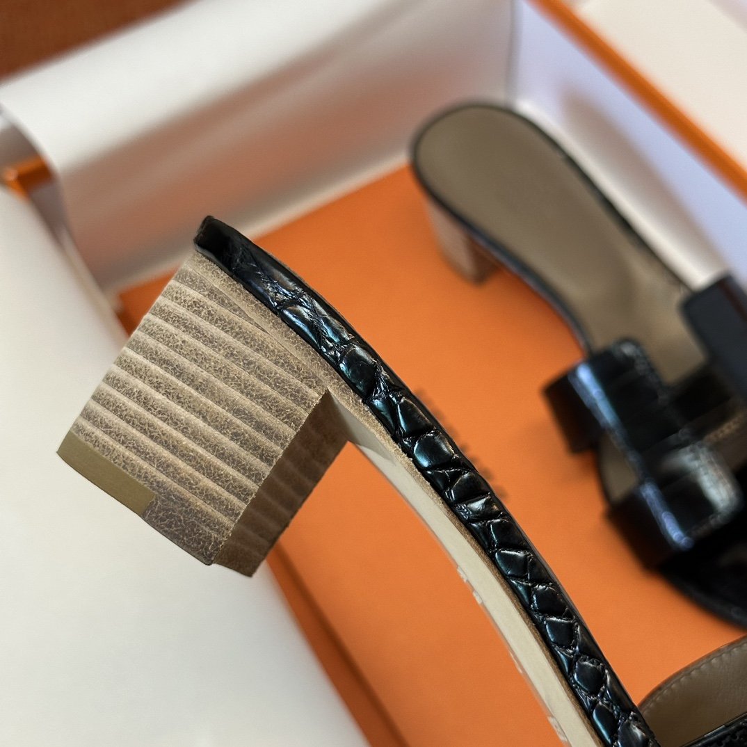 Hermès Croco Sandal's - Image 3