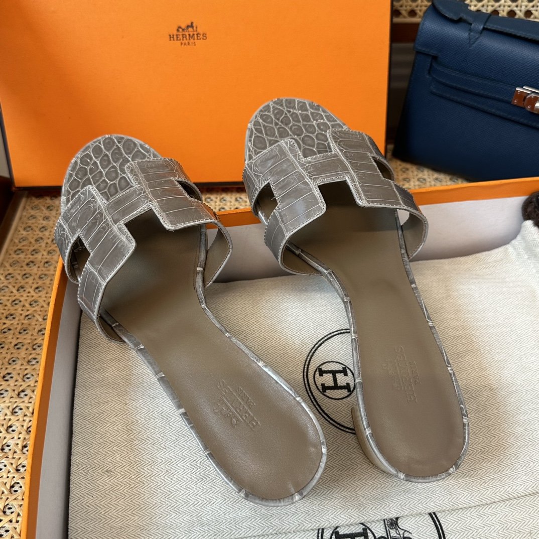 Hermès Croco Sandal's - Image 2