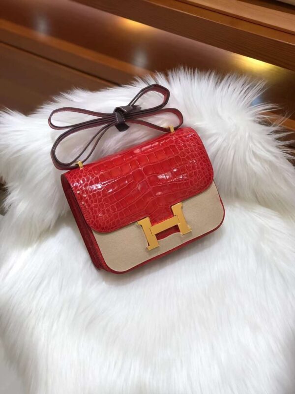 Constance 18 Croco GHW