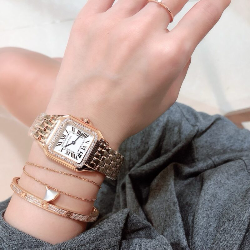 Panthère de Cartier with Diamonds 27х37mm