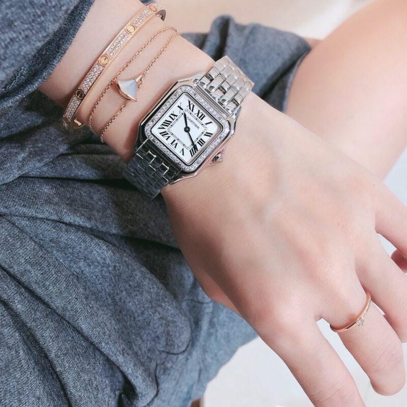 Panthère de Cartier with Diamonds 27x37mm