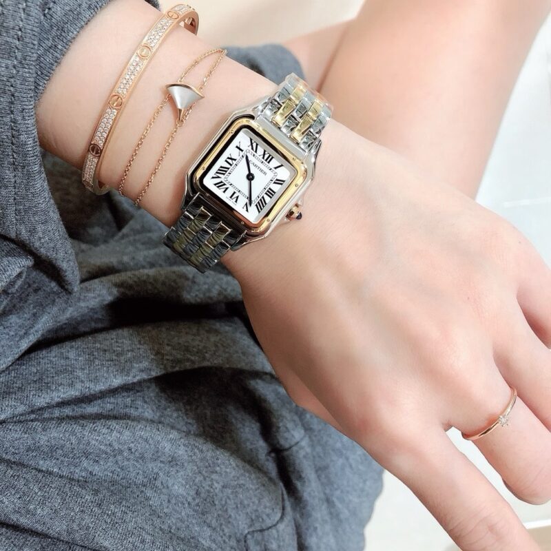 Panthère de Cartier 27x37mm