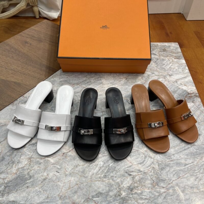 Hermès Kelly Sandals collection