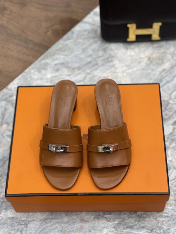 Hermès Kelly Sandals