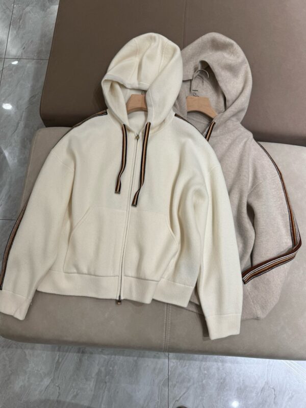 Cashemer 2024 New Clothes