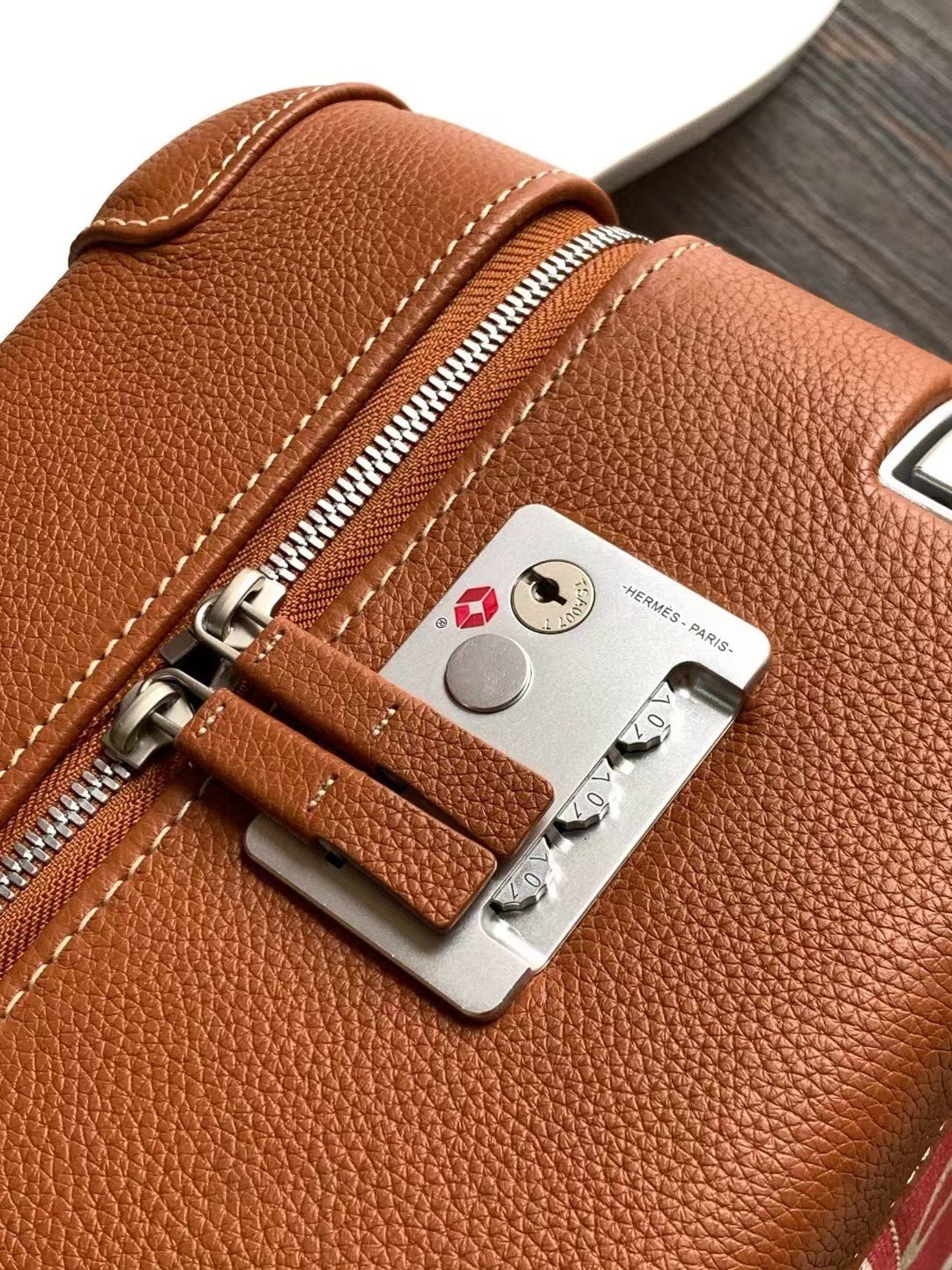 Hermès RMS Suitcase - Image 5